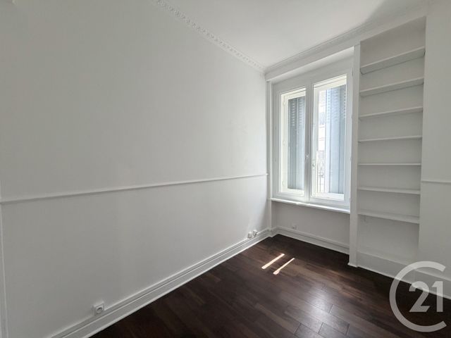 Appartement F3 &agrave; louer - 3 pi&egrave;ces - 58 m2 - Suresnes - 92 - ILE-DE-FRANCE