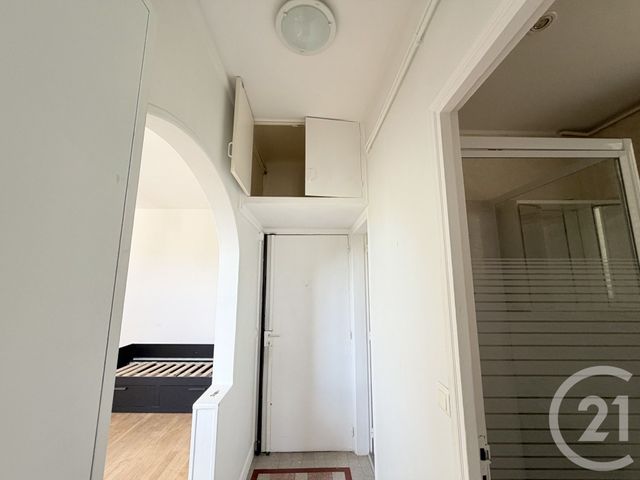 Appartement F2 &agrave; louer - 2 pi&egrave;ces - 42,49 m2 - Nanterre - 92 - ILE-DE-FRANCE