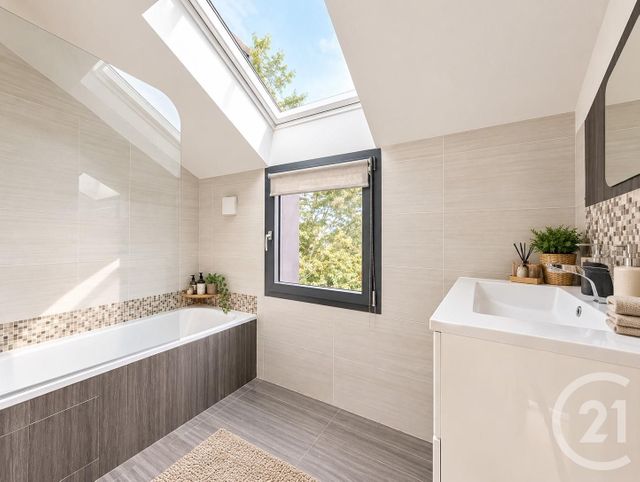Maison &agrave; vendre - 7 pi&egrave;ces - 175 m2 - Chatou - 78 - ILE-DE-FRANCE