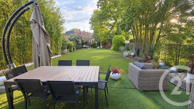 Maison &agrave; vendre - 7 pi&egrave;ces - 175 m2 - Chatou - 78 - ILE-DE-FRANCE