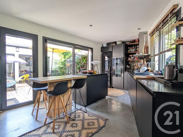 Maison &agrave; vendre - 6 pi&egrave;ces - 123,93 m2 - Suresnes - 92 - ILE-DE-FRANCE