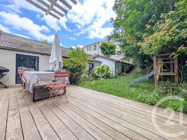 Maison &agrave; vendre - 8 pi&egrave;ces - 184,15 m2 - Suresnes - 92 - ILE-DE-FRANCE