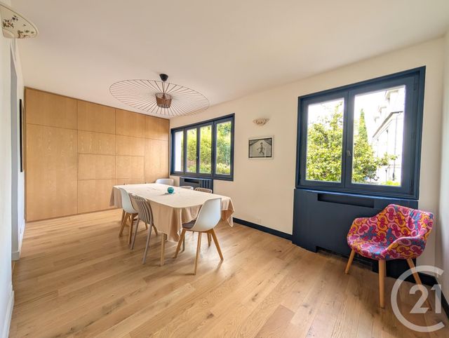 Maison &agrave; vendre - 8 pi&egrave;ces - 184,15 m2 - Suresnes - 92 - ILE-DE-FRANCE