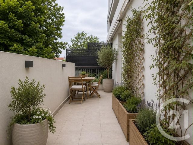 Appartement &agrave; vendre - 4 pi&egrave;ces - 89 m2 - Rueil Malmaison - 92 - ILE-DE-FRANCE