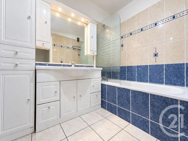 Appartement F2 &agrave; vendre - 2 pi&egrave;ces - 55,09 m2 - La Celle St Cloud - 78 - ILE-DE-FRANCE