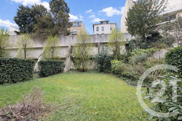 Appartement F2 &agrave; louer - 2 pi&egrave;ces - 45 m2 - Suresnes - 92 - ILE-DE-FRANCE