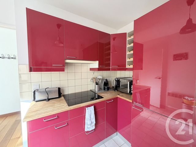 Appartement F2 &agrave; louer - 2 pi&egrave;ces - 45,14 m2 - Suresnes - 92 - ILE-DE-FRANCE