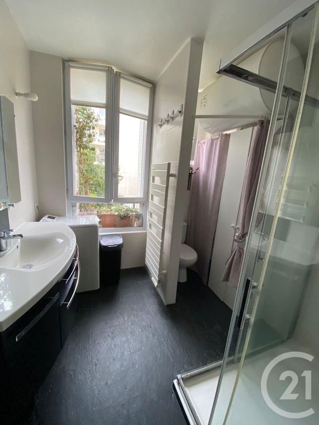 Appartement F2 &agrave; louer - 2 pi&egrave;ces - 43,68 m2 - Suresnes - 92 - ILE-DE-FRANCE