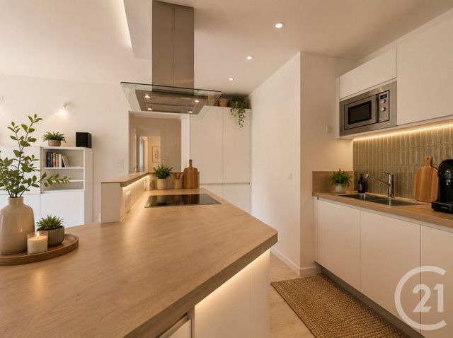 Appartement F4 &agrave; vendre - 4 pi&egrave;ces - 65,71 m2 - Suresnes - 92 - ILE-DE-FRANCE