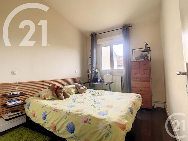 Maison a vendre  - 5 pièce(s) - 147 m2 - Surfyn