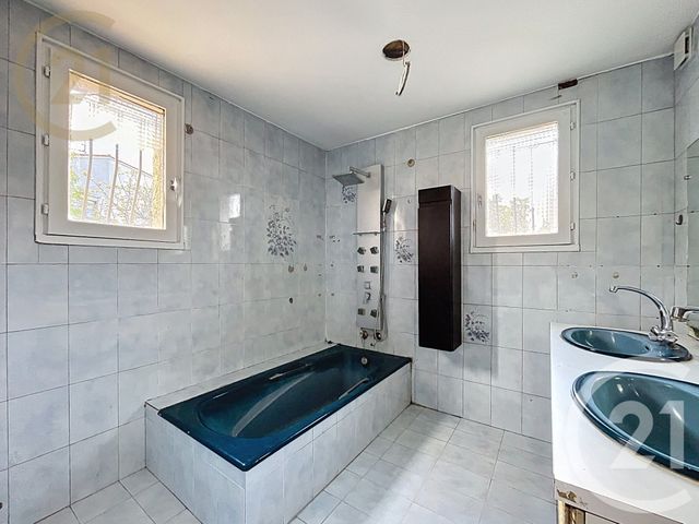 Appartement F3 &agrave; vendre - 3 pi&egrave;ces - 75 m2 - Frontignan - 34 - LANGUEDOC-ROUSSILLON