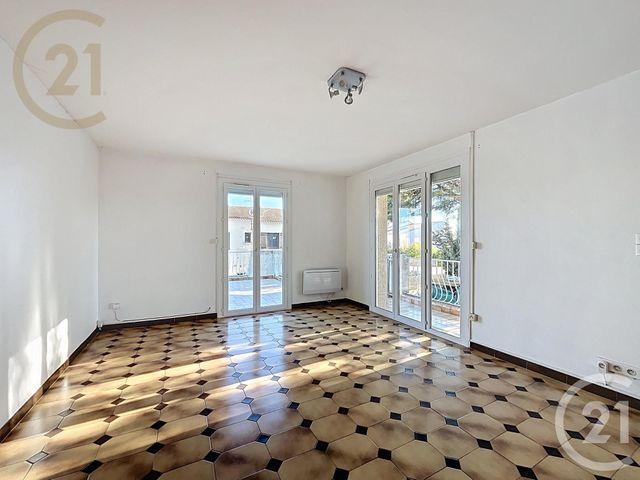 Appartement F3 à louer - 3 pièces - 78,75 m2 - Frontignan - 34 - LANGUEDOC-ROUSSILLON