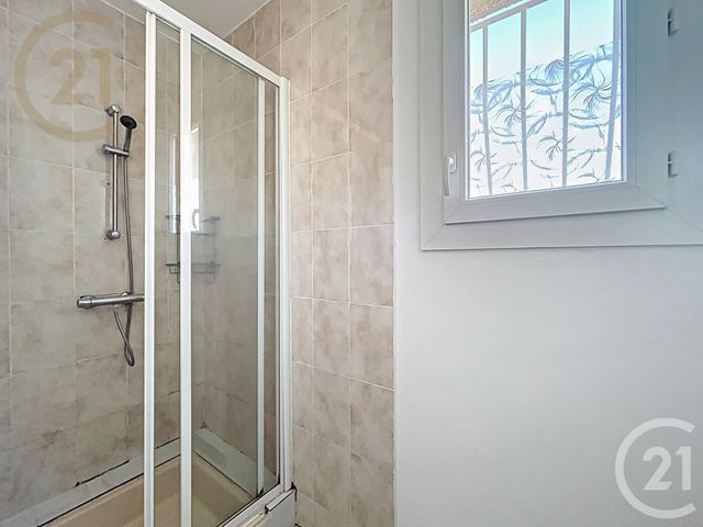 Appartement F3 à louer - 3 pièces - 78,75 m2 - Frontignan - 34 - LANGUEDOC-ROUSSILLON