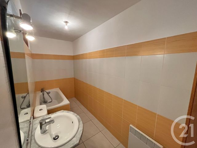 Appartement F3 à louer - 3 pièces - 69,42 m2 - Frontignan - 34 - LANGUEDOC-ROUSSILLON