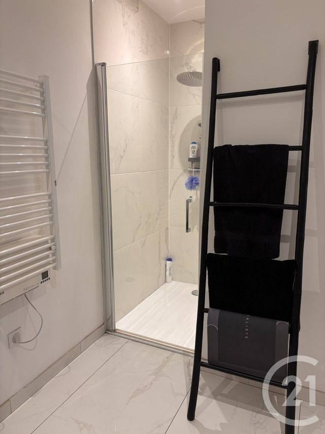 Appartement F3 bis &agrave; louer - 4 pi&egrave;ces - 82,34 m2 - Sete - 34 - LANGUEDOC-ROUSSILLON