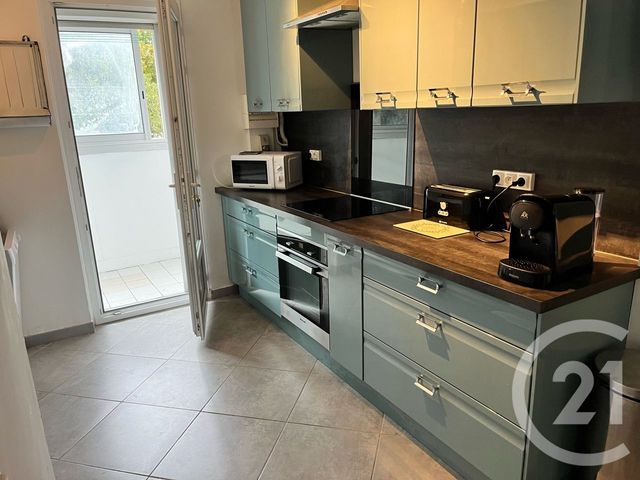 Appartement F3 &agrave; louer - 3 pi&egrave;ces - 61,45 m2 - Sete - 34 - LANGUEDOC-ROUSSILLON