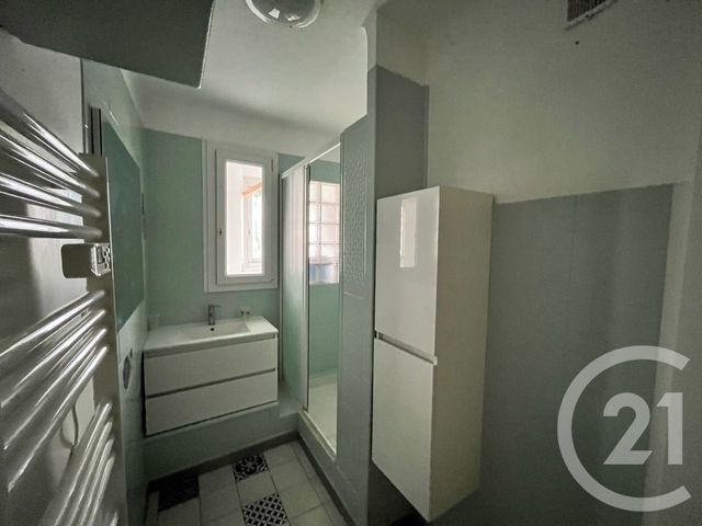 Appartement F3 &agrave; louer - 3 pi&egrave;ces - 61,45 m2 - Sete - 34 - LANGUEDOC-ROUSSILLON