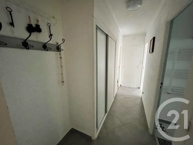 Appartement F3 &agrave; louer - 3 pi&egrave;ces - 61,45 m2 - Sete - 34 - LANGUEDOC-ROUSSILLON