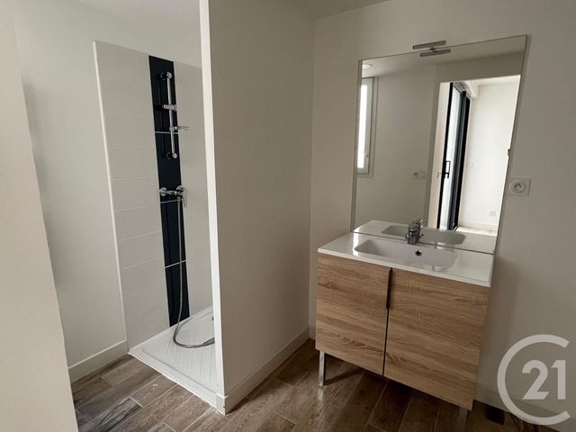 Appartement F2 &agrave; louer - 2 pi&egrave;ces - 44,06 m2 - Meze - 34 - LANGUEDOC-ROUSSILLON