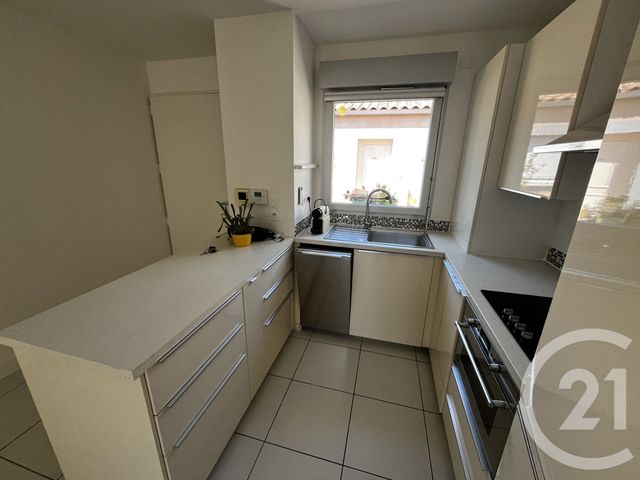 Appartement F3 &agrave; louer - 3 pi&egrave;ces - 61,72 m2 - Poussan - 34 - LANGUEDOC-ROUSSILLON
