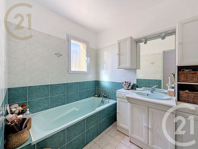 Maison &agrave; louer - 4 pi&egrave;ces - 84,63 m2 - Frontignan - 34 - LANGUEDOC-ROUSSILLON