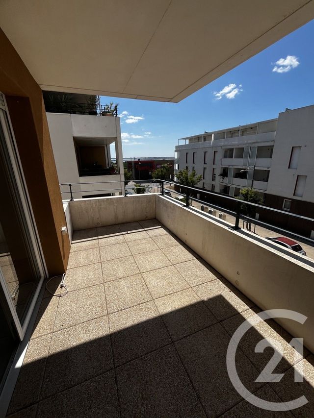 Appartement T3 &agrave; louer - 3 pi&egrave;ces - 63,50 m2 - Frontignan - 34 - LANGUEDOC-ROUSSILLON