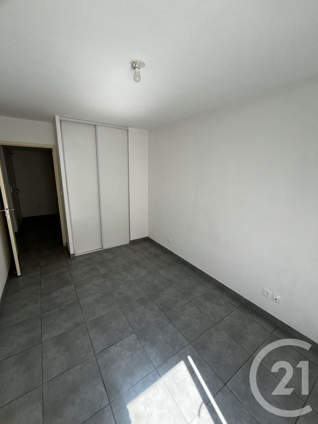 Appartement T3 &agrave; louer - 3 pi&egrave;ces - 63,50 m2 - Frontignan - 34 - LANGUEDOC-ROUSSILLON