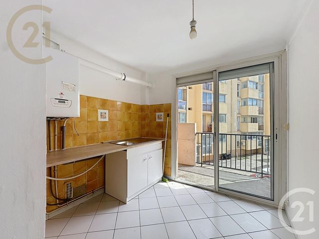 Appartement T4 &agrave; vendre - 5 pi&egrave;ces - 69,89 m2 - Sete - 34 - LANGUEDOC-ROUSSILLON
