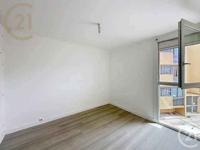 Appartement T4 &agrave; vendre - 5 pi&egrave;ces - 69,89 m2 - Sete - 34 - LANGUEDOC-ROUSSILLON