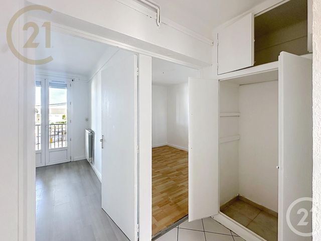 Appartement T4 &agrave; vendre - 5 pi&egrave;ces - 69,89 m2 - Sete - 34 - LANGUEDOC-ROUSSILLON