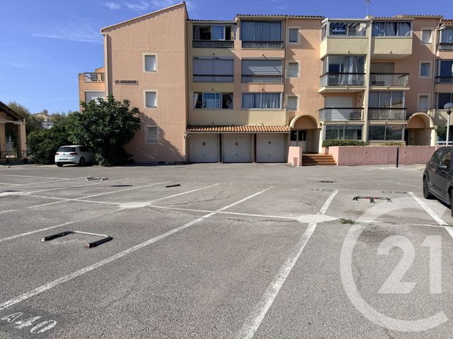 parking - FRONTIGNAN - 34