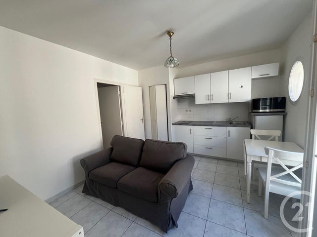 Appartement F2 &agrave; louer - 2 pi&egrave;ces - 25,93 m2 - Frontignan - 34 - LANGUEDOC-ROUSSILLON