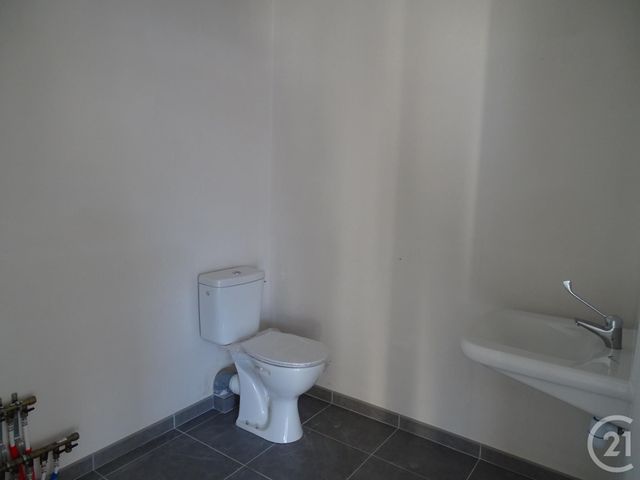 Local commercial à louer - 149.0 m2 - 56 - Morbihan