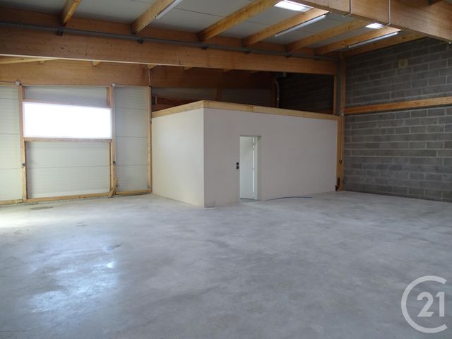 Local commercial à louer - 149.0 m2 - 56 - Morbihan