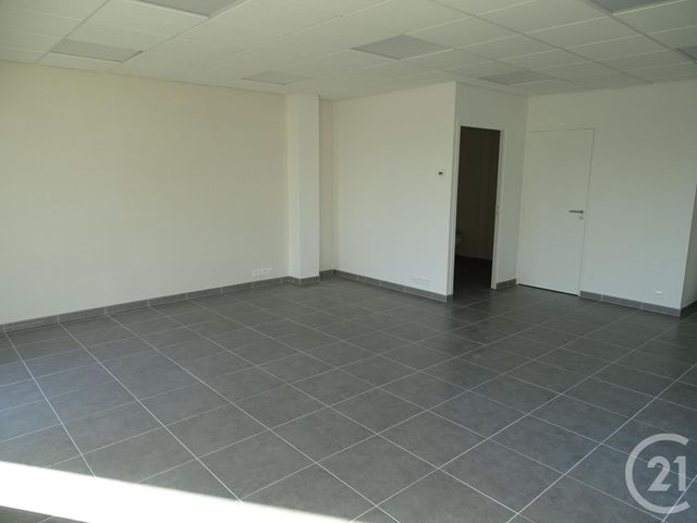 Local commercial à louer - 149.0 m2 - 56 - Morbihan