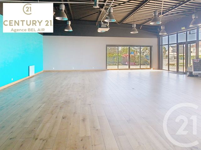 Appartement Local à louer - 1 pièce - 116 m2 - Penestin - 56 - BRETAGNE