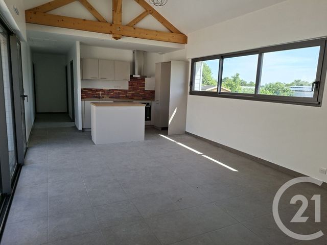 Maison &agrave; louer - 4 pi&egrave;ces - 94,96 m2 - Penestin - 56 - BRETAGNE