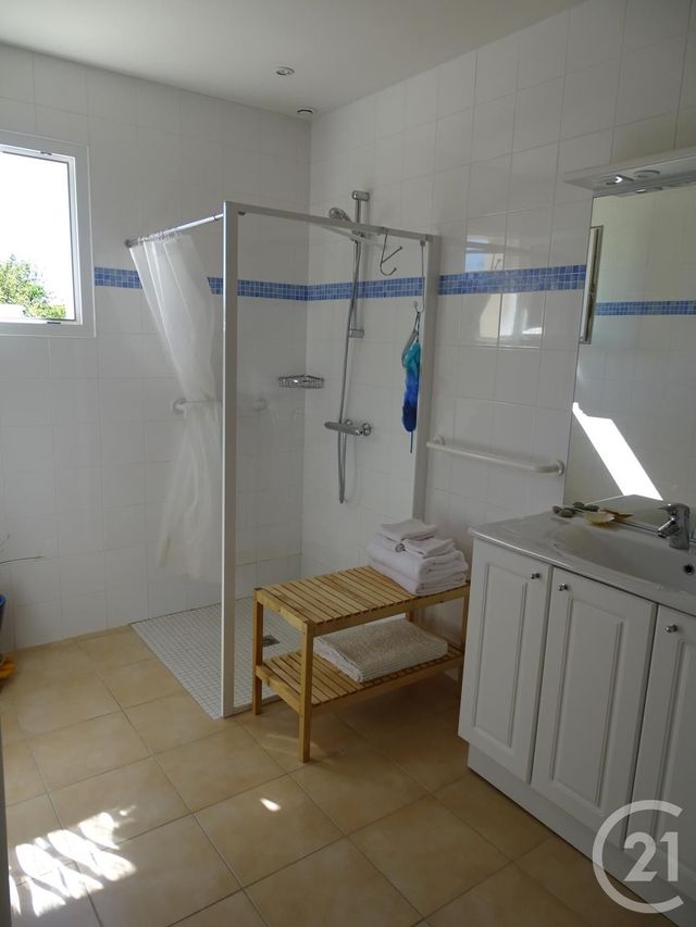 Maison &agrave; louer - 5 pi&egrave;ces - 115,23 m2 - Camoel - 56 - BRETAGNE