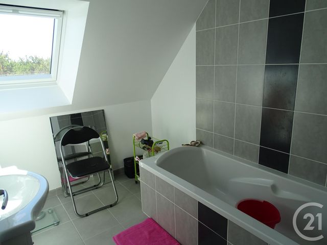 Maison &agrave; louer - 5 pi&egrave;ces - 115,23 m2 - Camoel - 56 - BRETAGNE