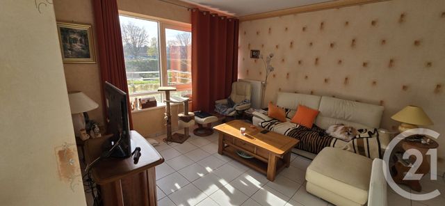 Appartement T3 &agrave; vendre - 3 pi&egrave;ces - 81,10 m2 - Montceau Les Mines - 71 - BOURGOGNE