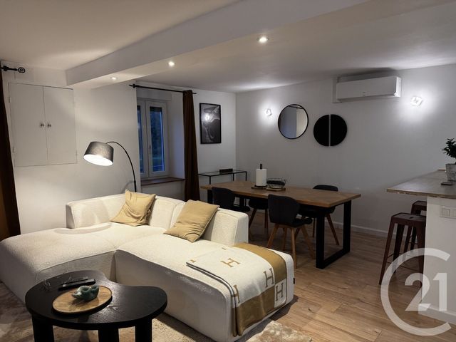 Appartement F5 à vendre - 5 pièces - 102 m2 - Ecuisses - 71 - BOURGOGNE