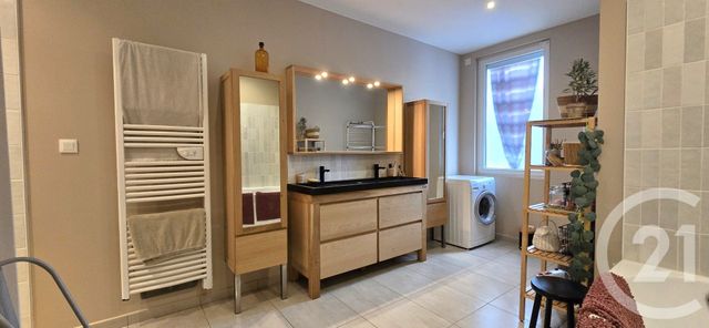 Maison &agrave; vendre - 7 pi&egrave;ces - 153 m2 - Le Creusot - 71 - BOURGOGNE