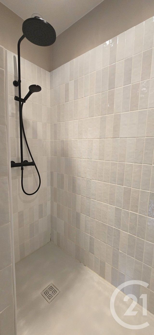 Maison &agrave; vendre - 7 pi&egrave;ces - 153 m2 - Le Creusot - 71 - BOURGOGNE