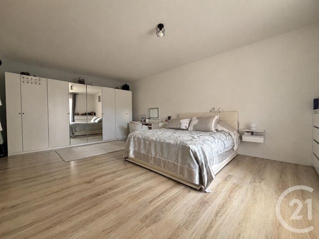Maison &agrave; vendre - 6 pi&egrave;ces - 240 m2 - Le Creusot - 71 - BOURGOGNE