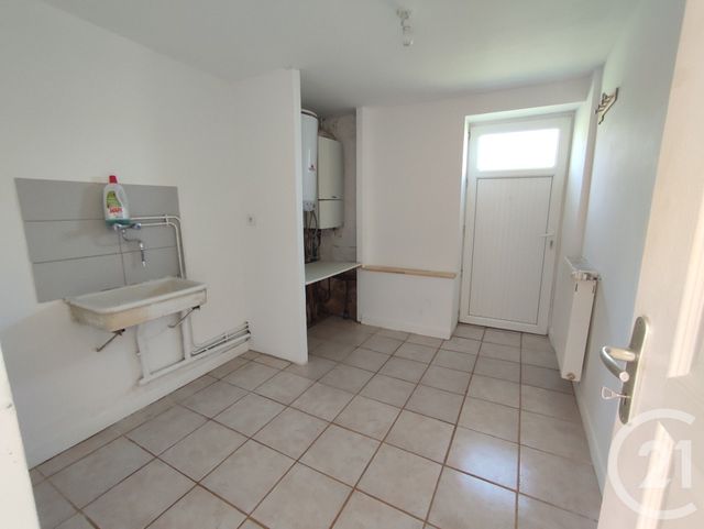 Maison à vendre - 5 pièces - 95 m2 - St Cyr Le Gravelais - 53 - PAYS-DE-LOIRE