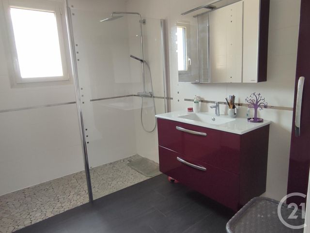 Maison à vendre - 6 pièces - 122 m2 - Etrelles - 35 - BRETAGNE