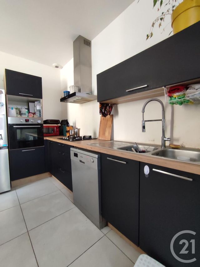 Maison &agrave; vendre - 5 pi&egrave;ces - 132,27 m2 - St Cyr Le Gravelais - 53 - PAYS-DE-LOIRE