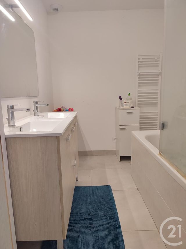 Maison &agrave; vendre - 5 pi&egrave;ces - 132,27 m2 - St Cyr Le Gravelais - 53 - PAYS-DE-LOIRE