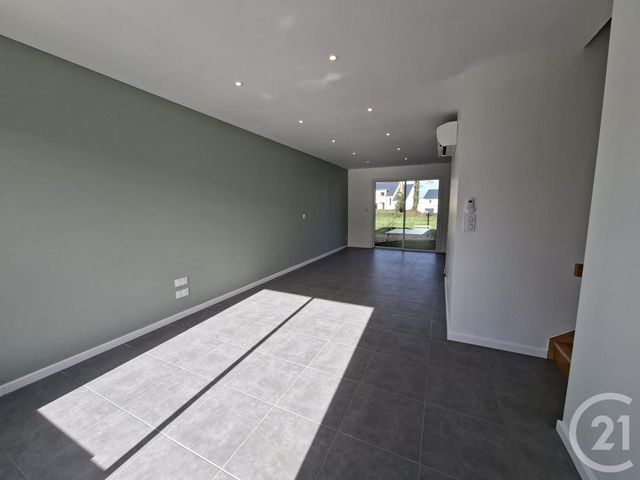 Maison &agrave; louer - 4 pi&egrave;ces - 84,60 m2 - Vitre - 35 - BRETAGNE