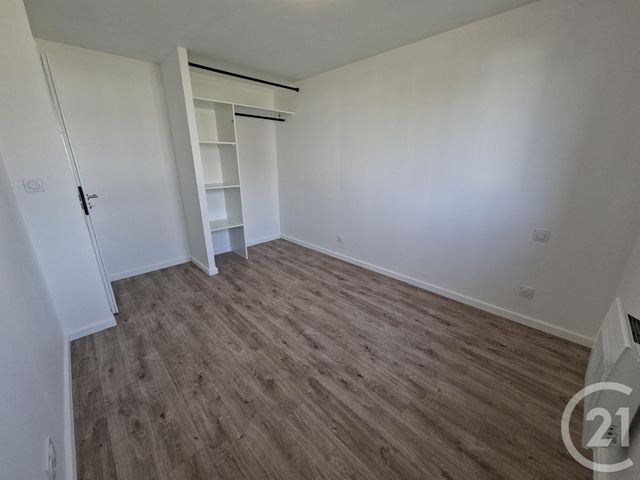 Maison &agrave; louer - 4 pi&egrave;ces - 84,60 m2 - Vitre - 35 - BRETAGNE